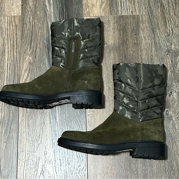Lori Aquatalia Camofloge Nylon Boots.. (Brand NEW) - Picture 4 of 9